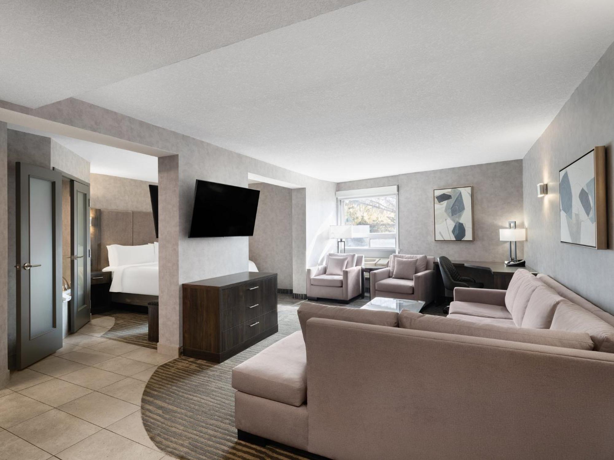 Holiday Inn Calgary Airport By Ihg Exterior foto